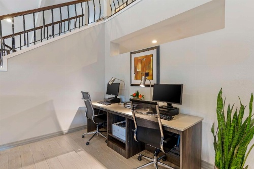 Best Western Plus Executive Inn image 22