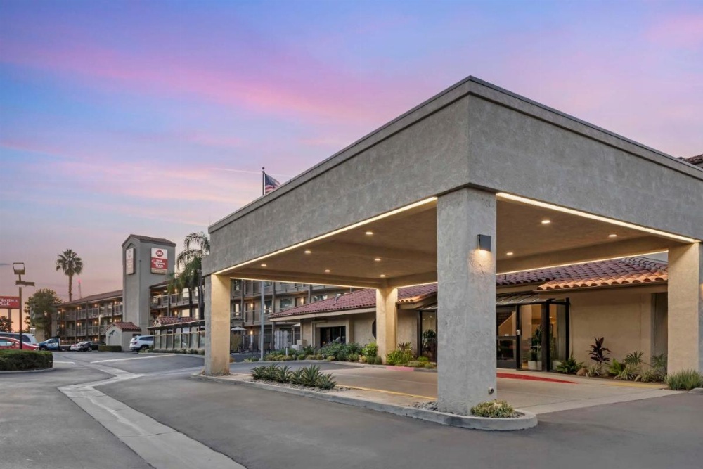 Best Western Plus Executive Inn Image 34
