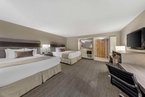 Best Western Plus Executive Inn image 35