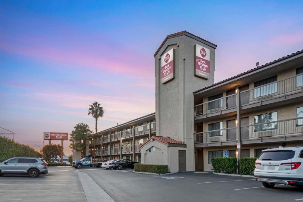 Best Western Plus Executive Inn Image 44